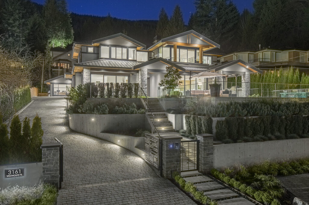 3161 Westmount Place