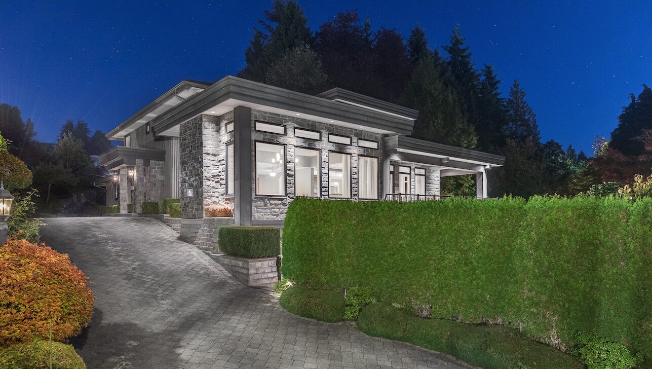 Exclusive Listing- 775 Esquimalt Avenue, West Vancouver, British Columbia