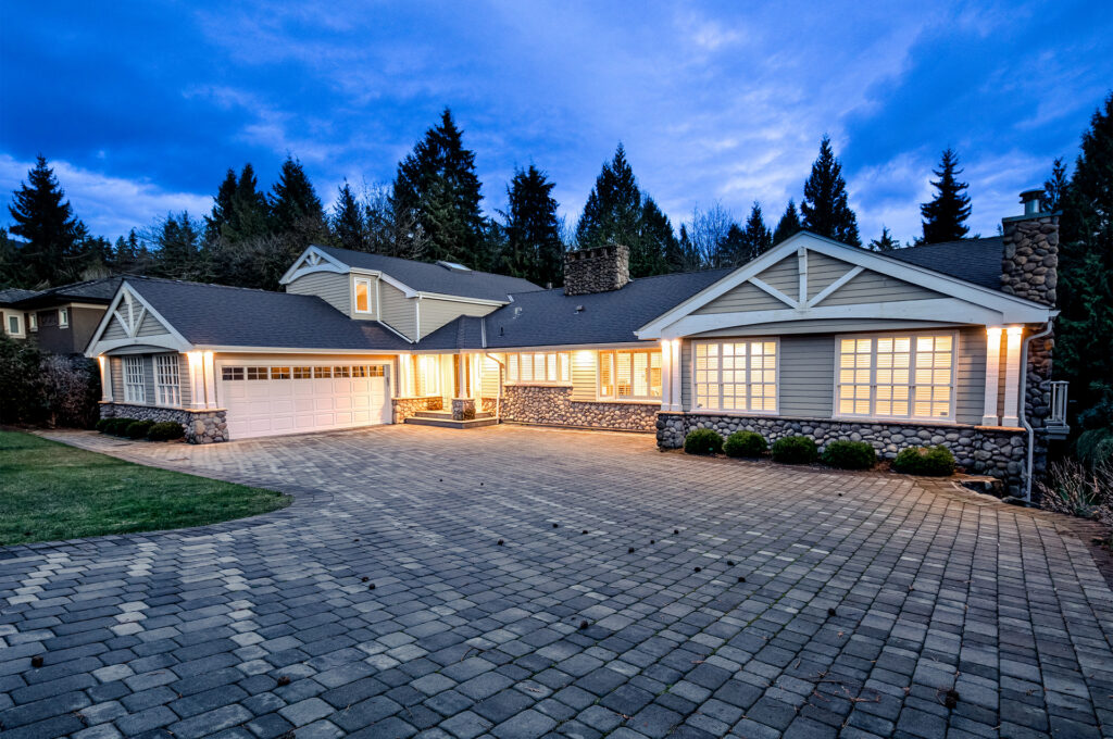 630 Southborough Drive, West Vancouver