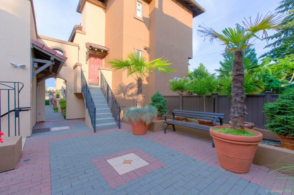 6 – 3036 W 4th Street, Vancouver Kitslano