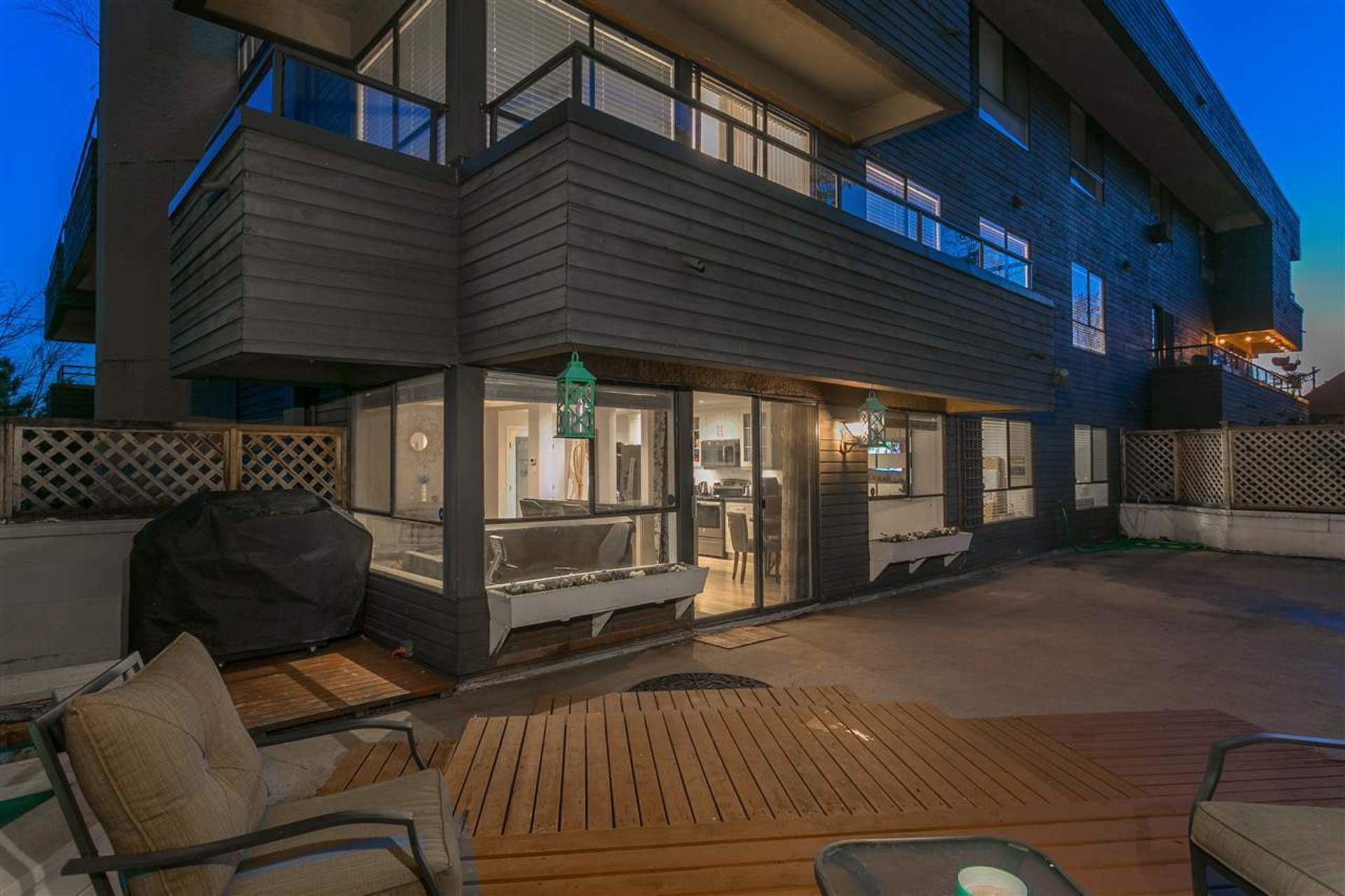 304 - 114 E Windsor Road