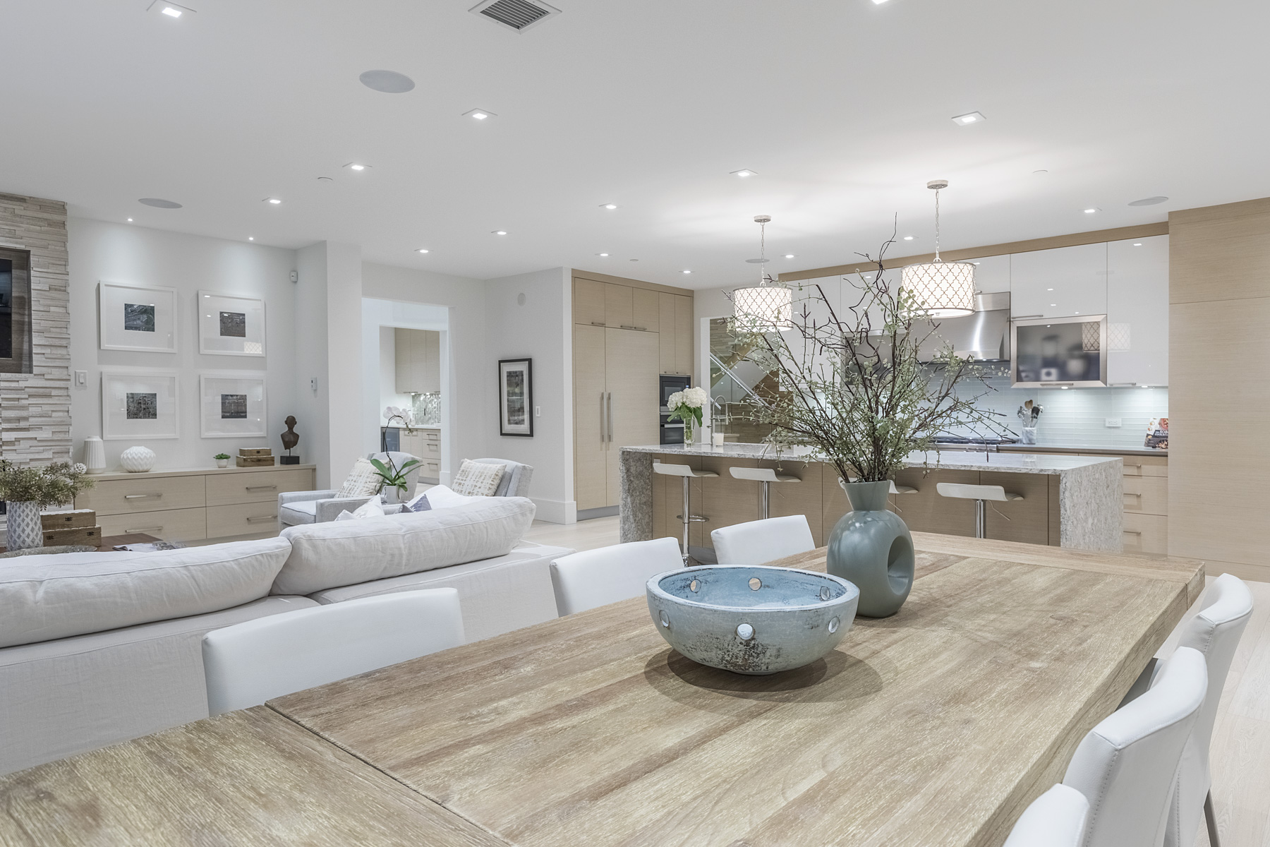 3161 Westmount Place