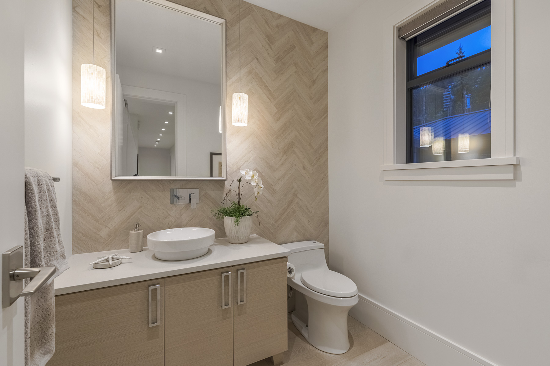 3161 Westmount Place