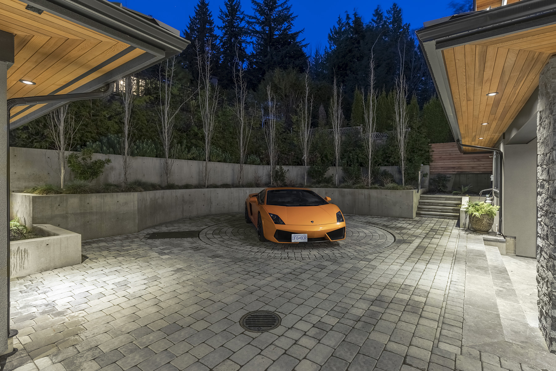 3161 Westmount Place