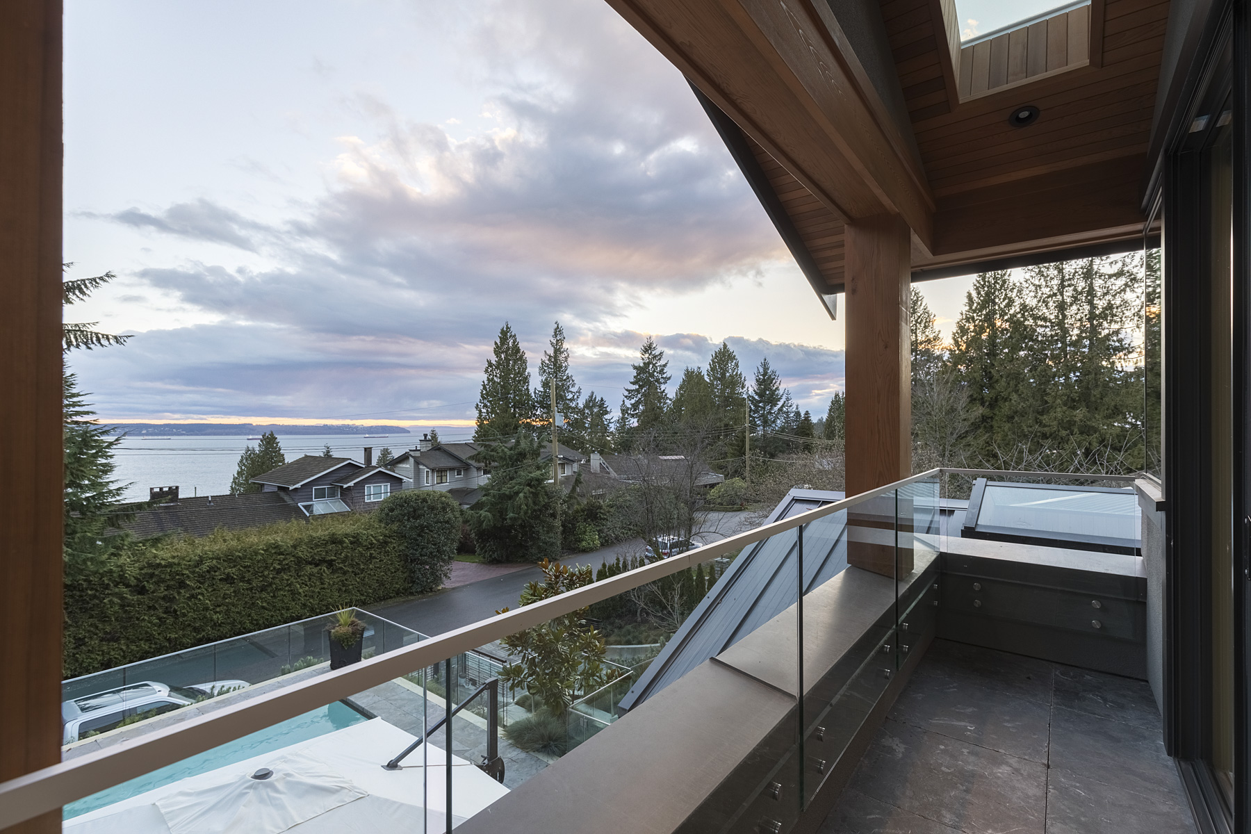 3161 Westmount Place