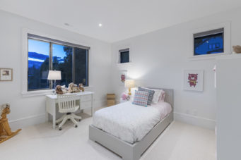 3161 Westmount Place