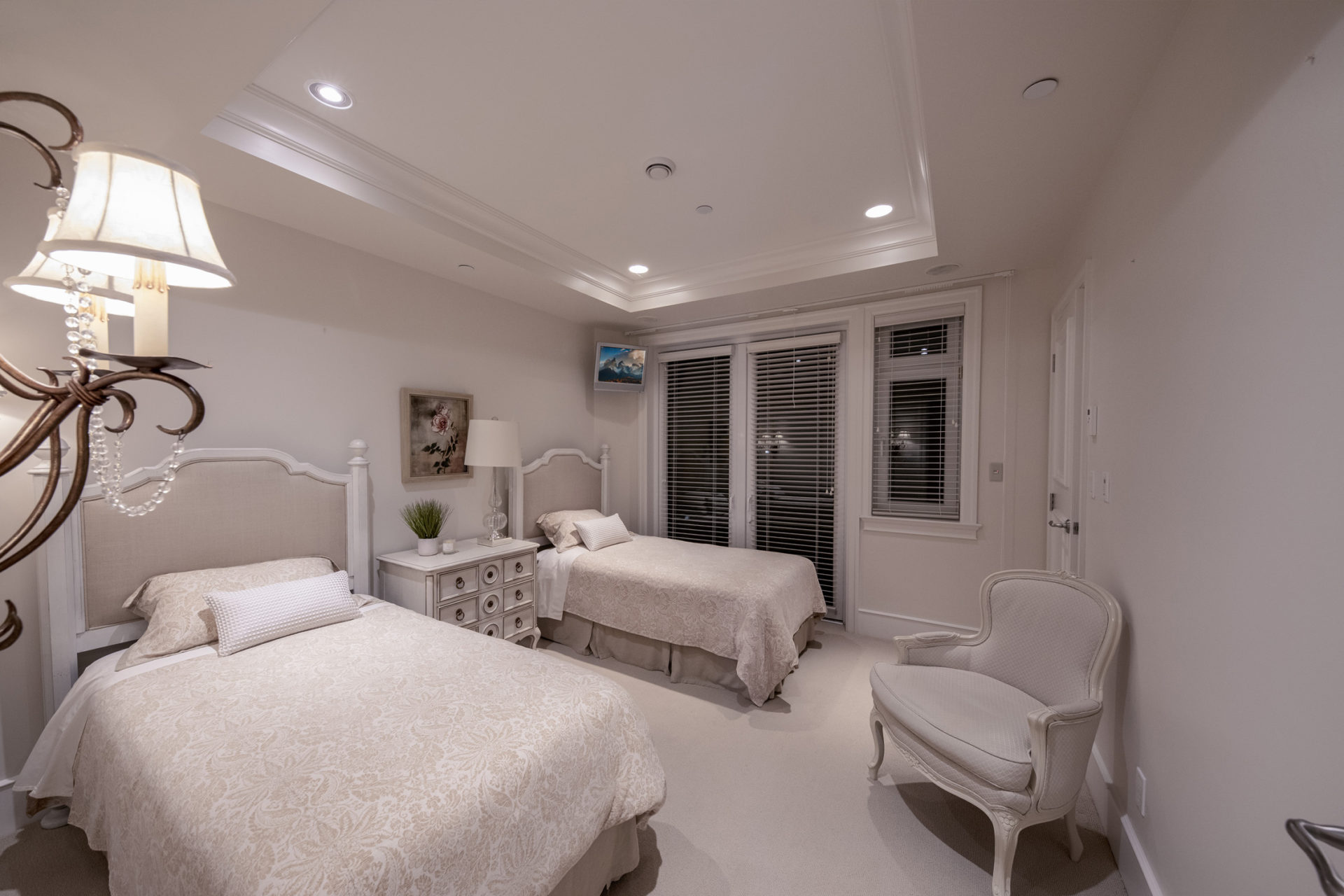 CUSTOM BUILT DAVID POSKITT FRENCH COUNTRY VILLA- 835 Eyremount Drive, British Properties, West Vancouver