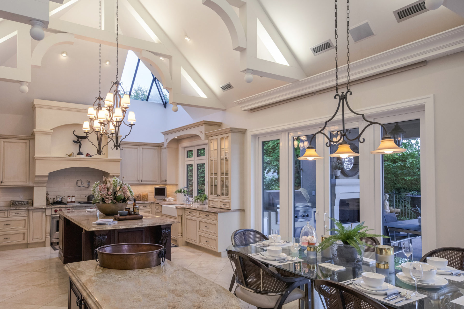 CUSTOM BUILT DAVID POSKITT FRENCH COUNTRY VILLA- 835 Eyremount Drive, British Properties, West Vancouver