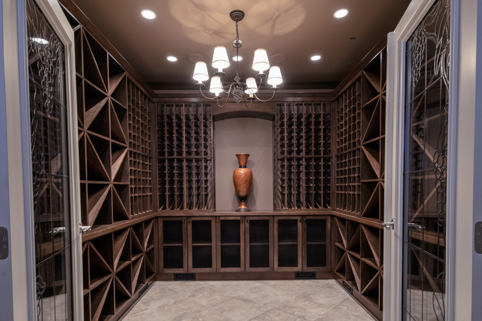 CUSTOM BUILT DAVID POSKITT FRENCH COUNTRY VILLA- 835 Eyremount Drive, British Properties, West Vancouver