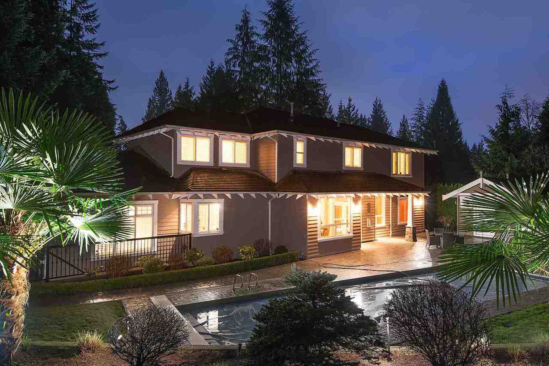 435 Southborough Drive