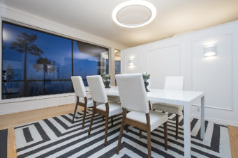 5032 Pinetree Crescent