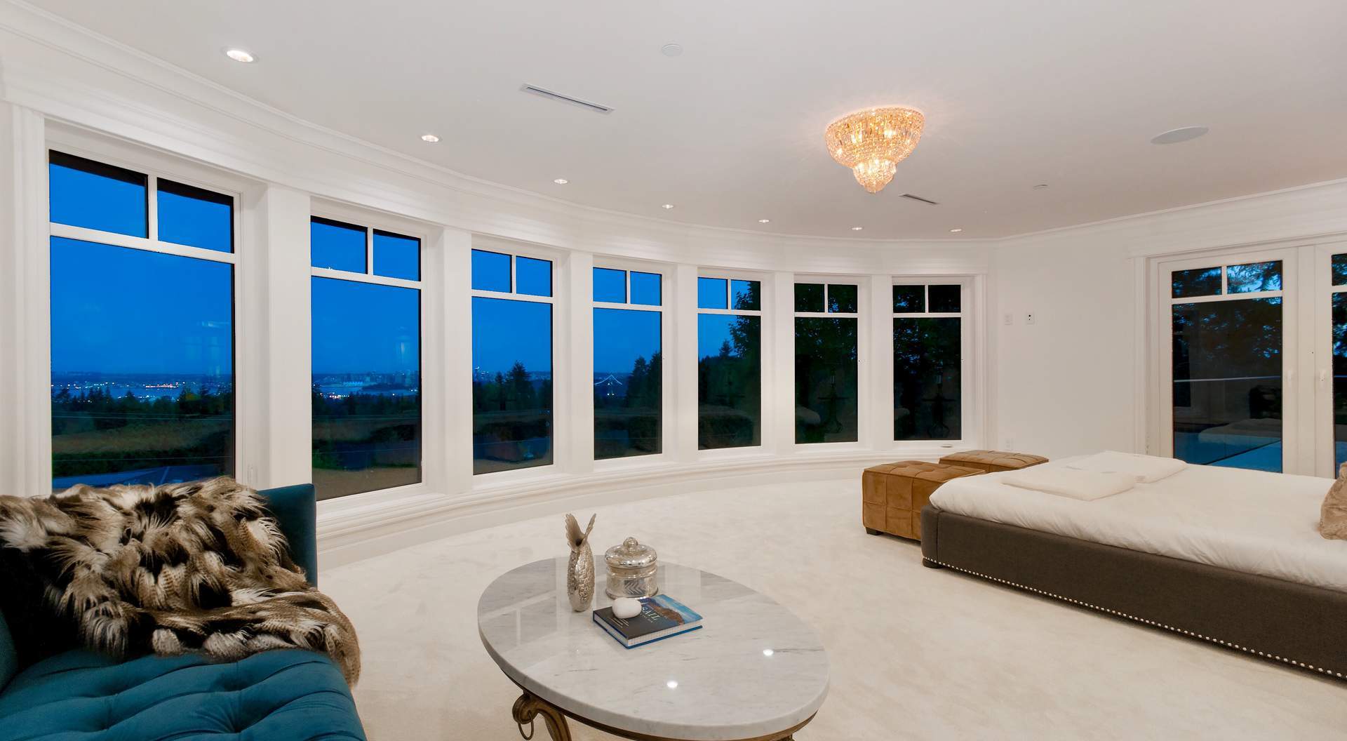 670 Southborough Drive