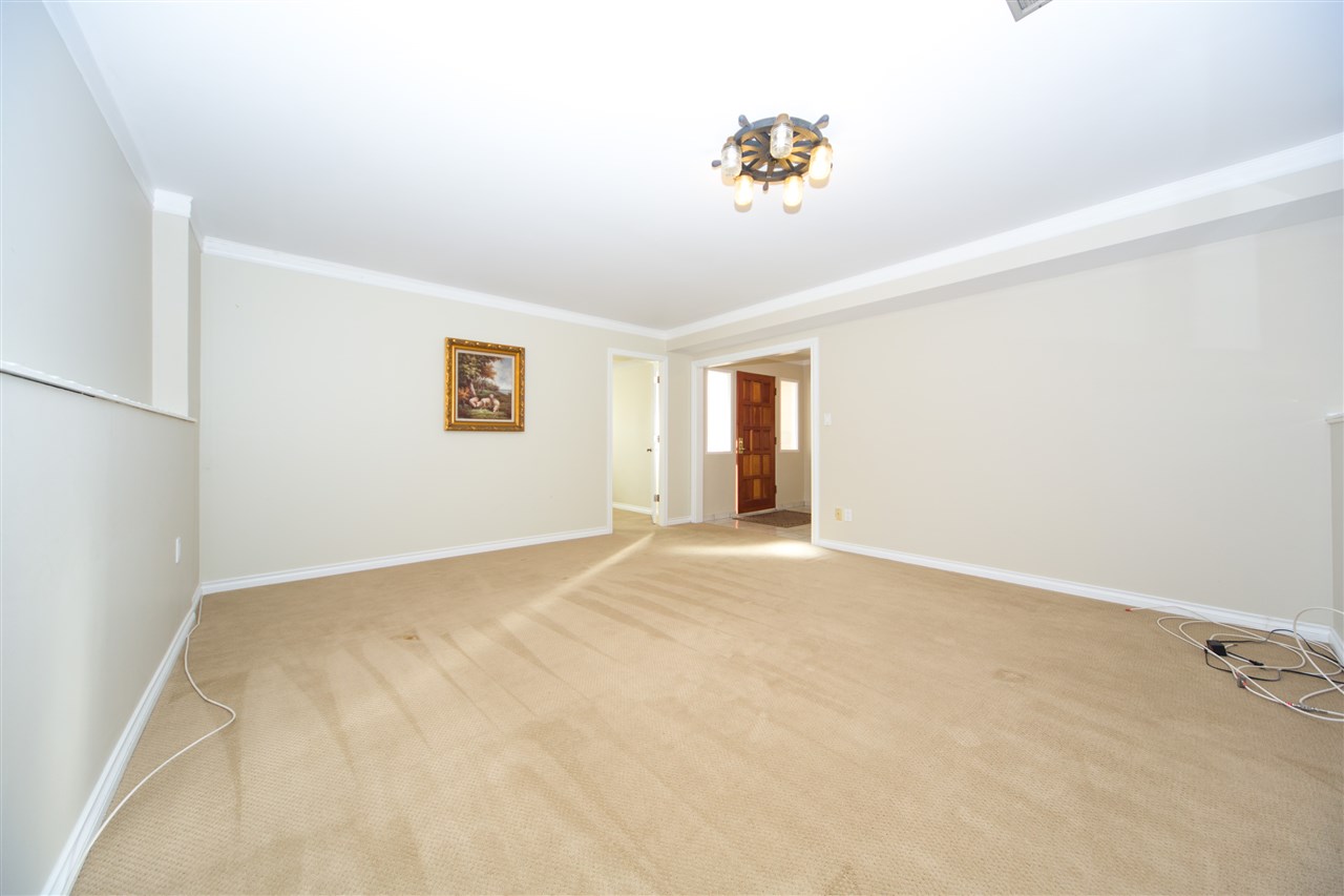 997 Cross Creek Road, West Vancouver