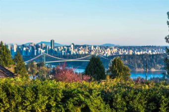 997 Cross Creek Road, West Vancouver