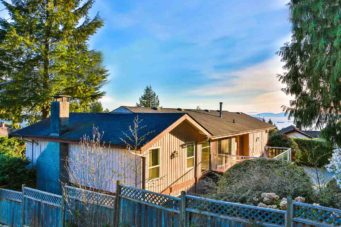 997 Cross Creek Road, West Vancouver