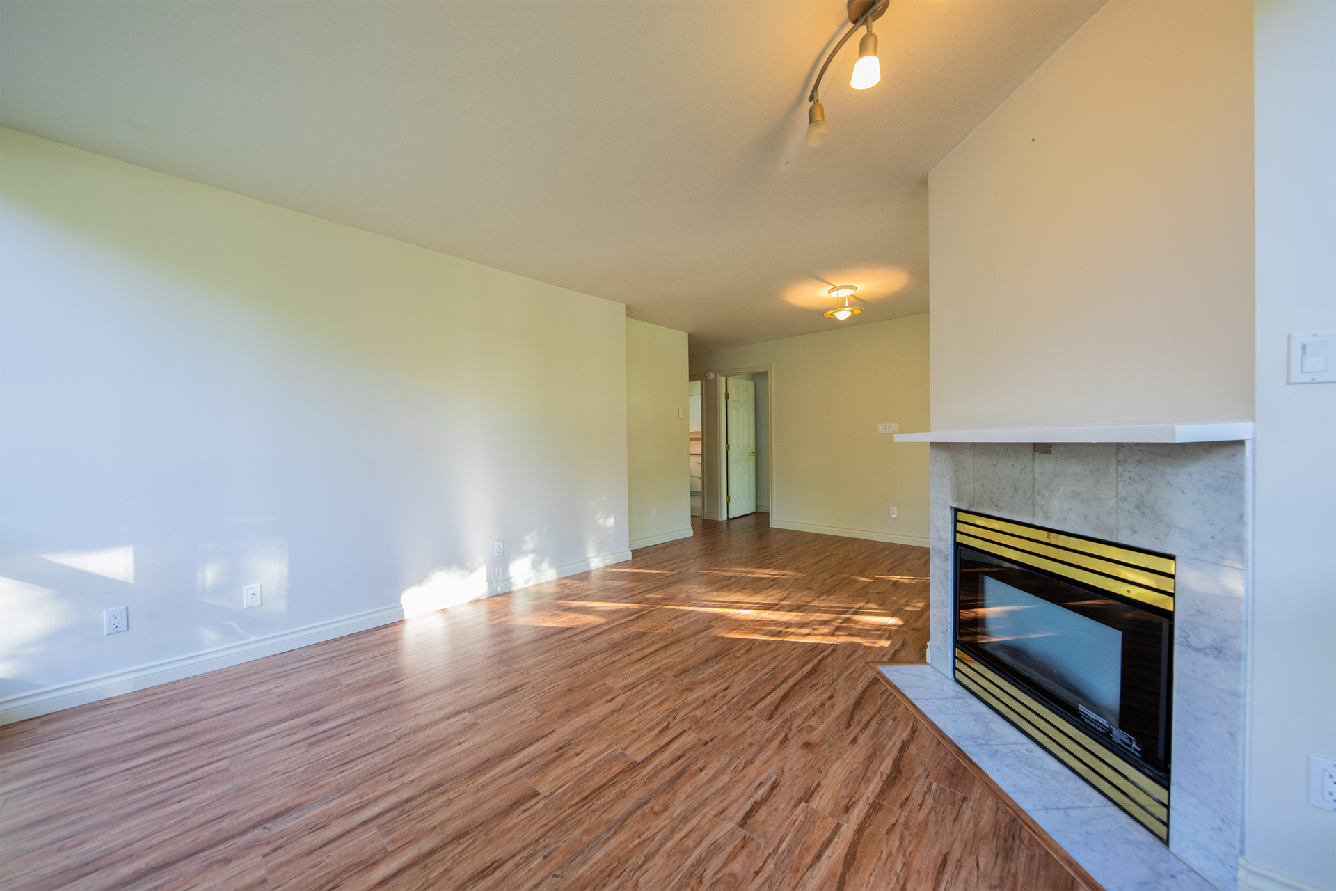 205 - 9603 Manchester Drive, Burnaby