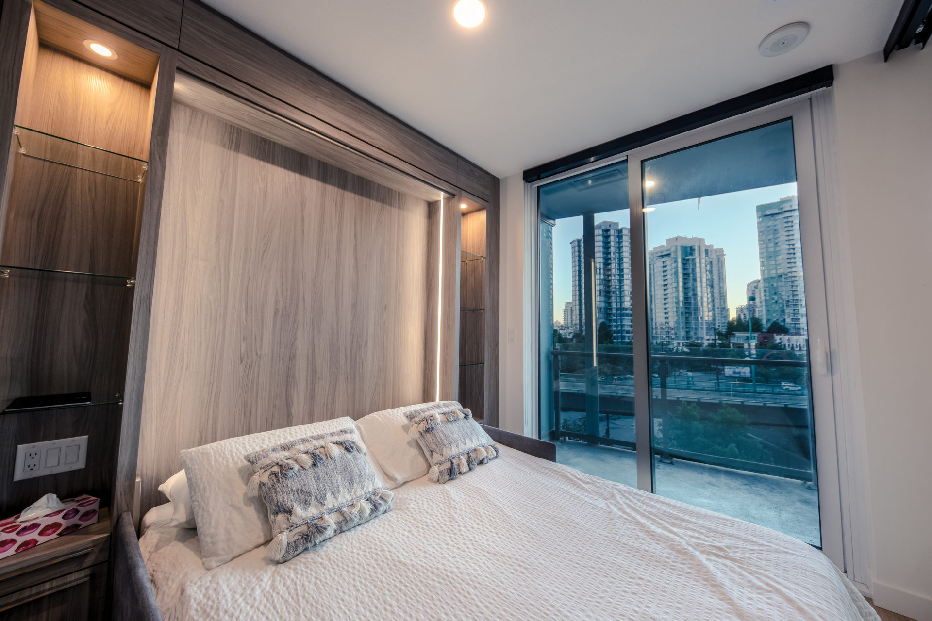 586 - 87 Nelson Street