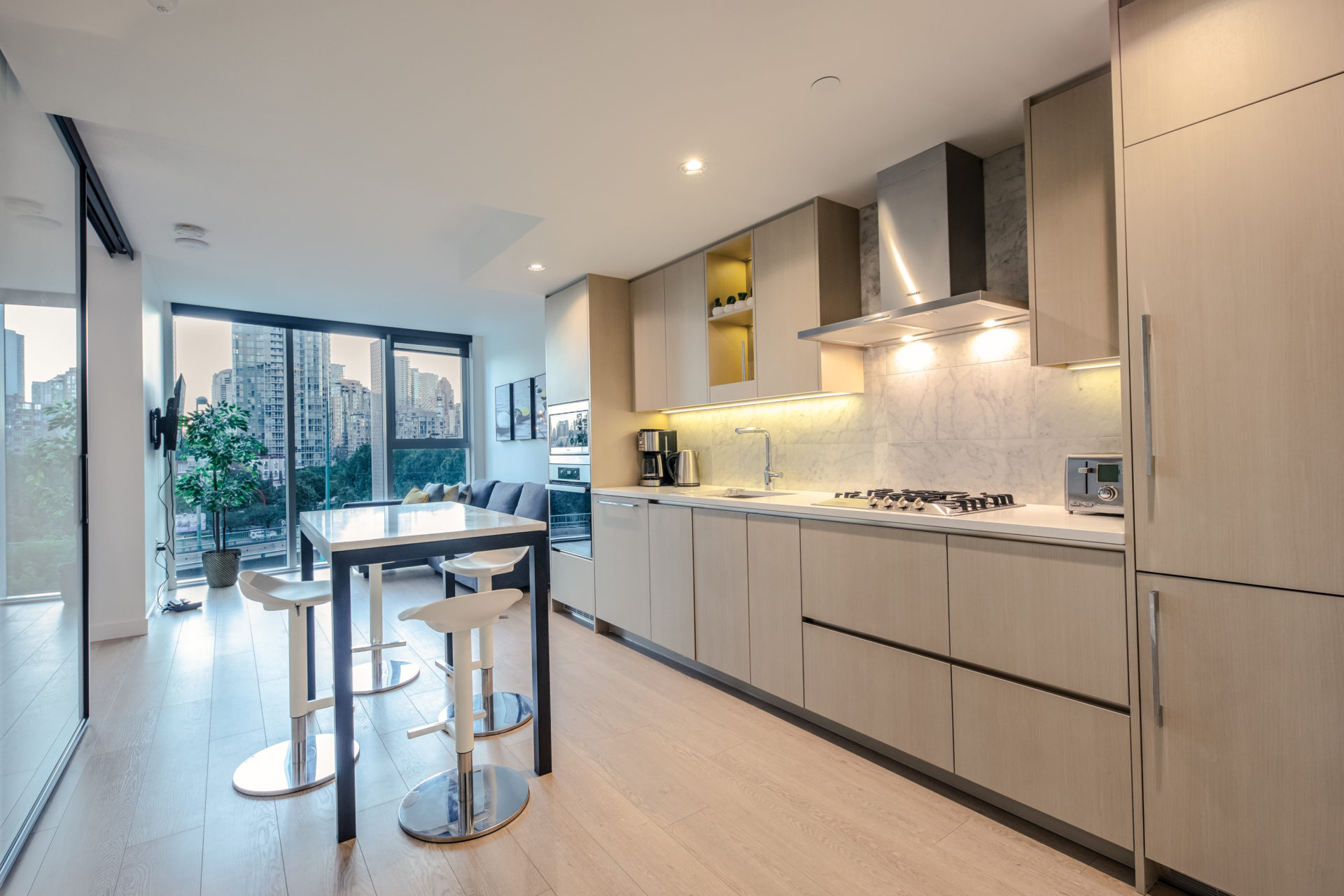 586 - 87 Nelson Street