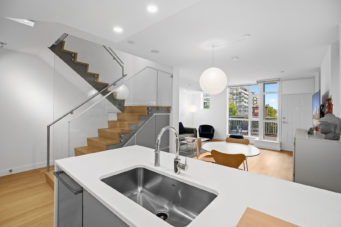 TH17 - 188 E Esplanade Street, North Vancouver