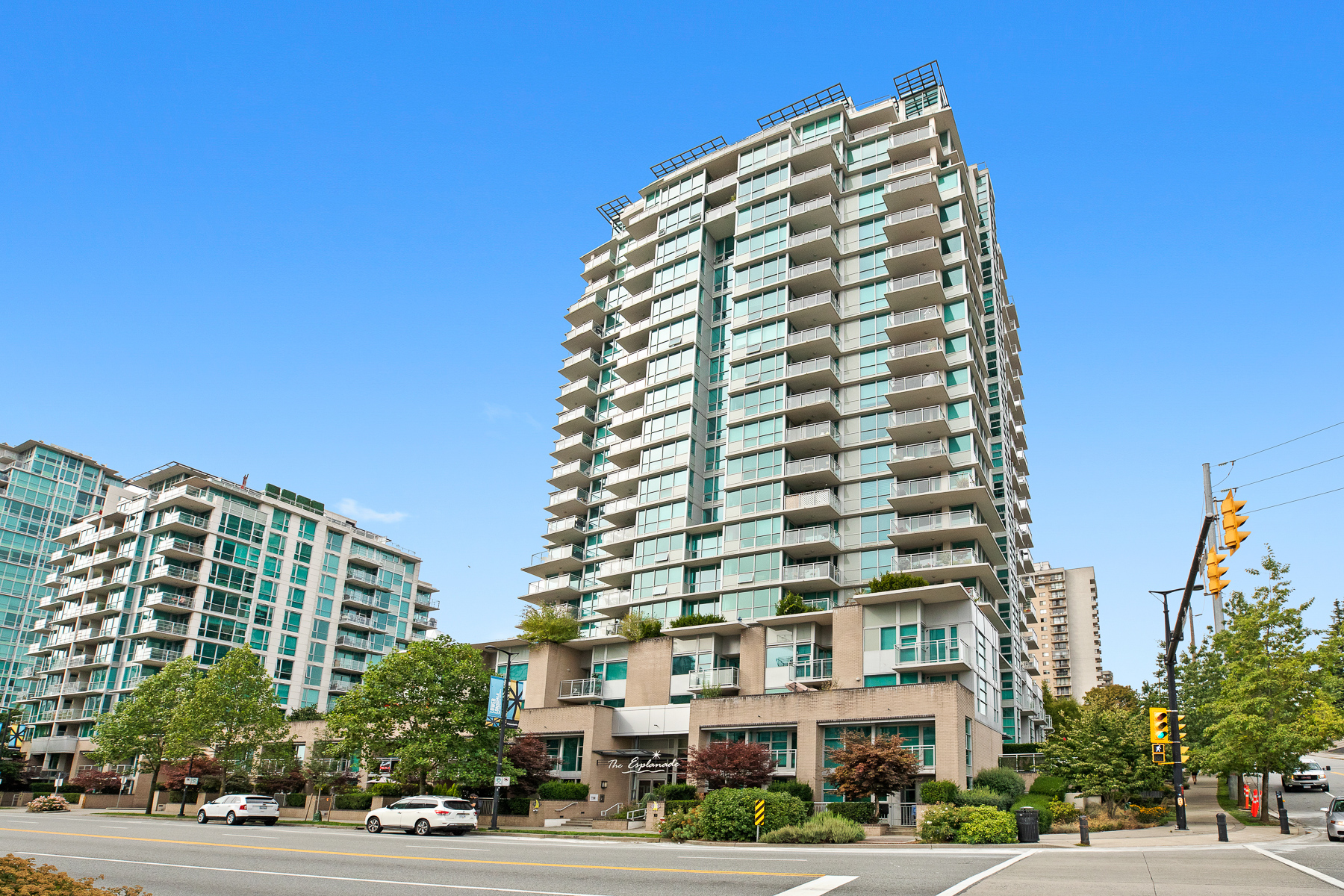 TH17 - 188 E Esplanade Street, North Vancouver