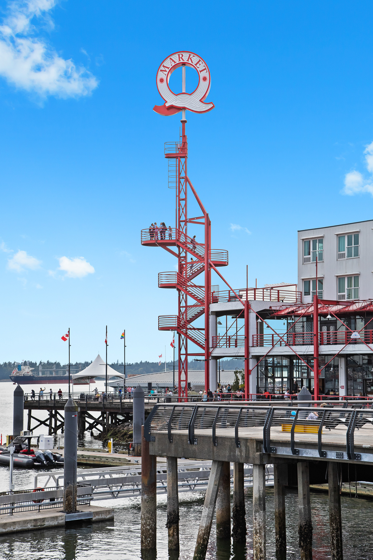 TH17 - 188 E Esplanade Street, North Vancouver