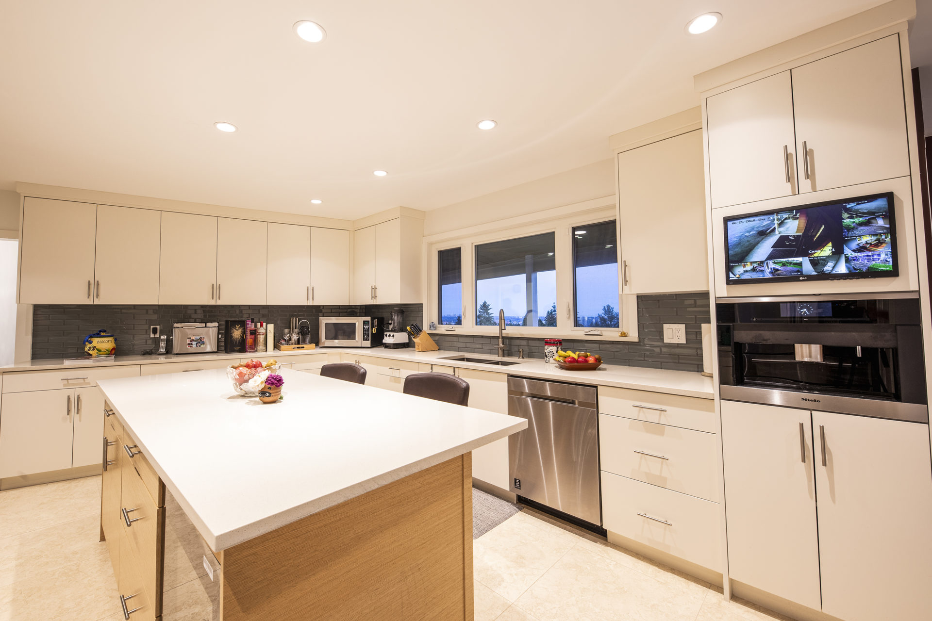 1274 Chartwell Drive, West Vancouver