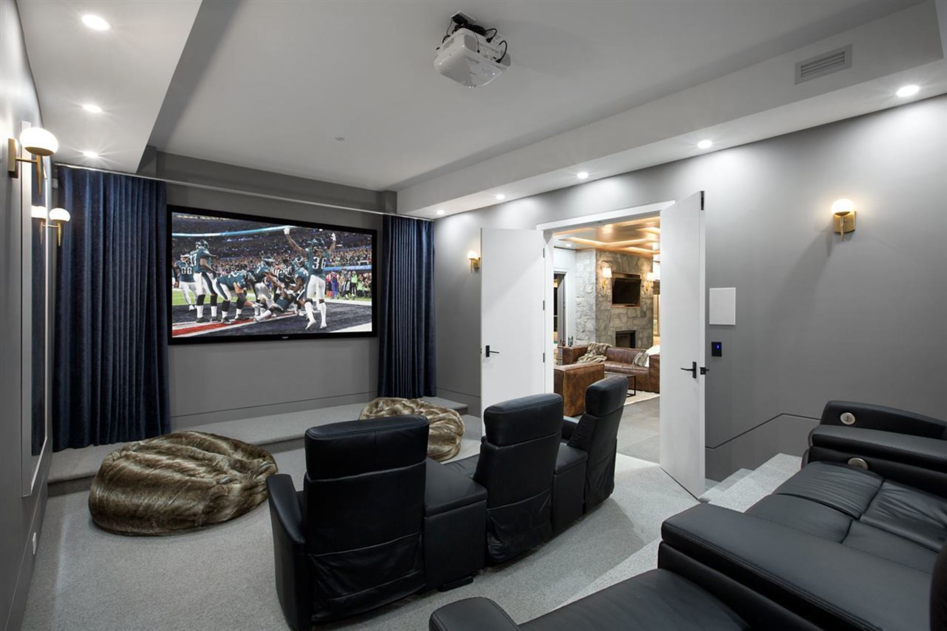 1080 Uplands Drive, Anmore