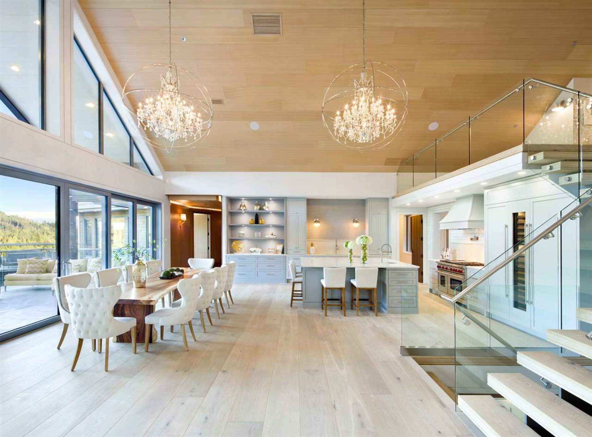 1080 Uplands Drive, Anmore