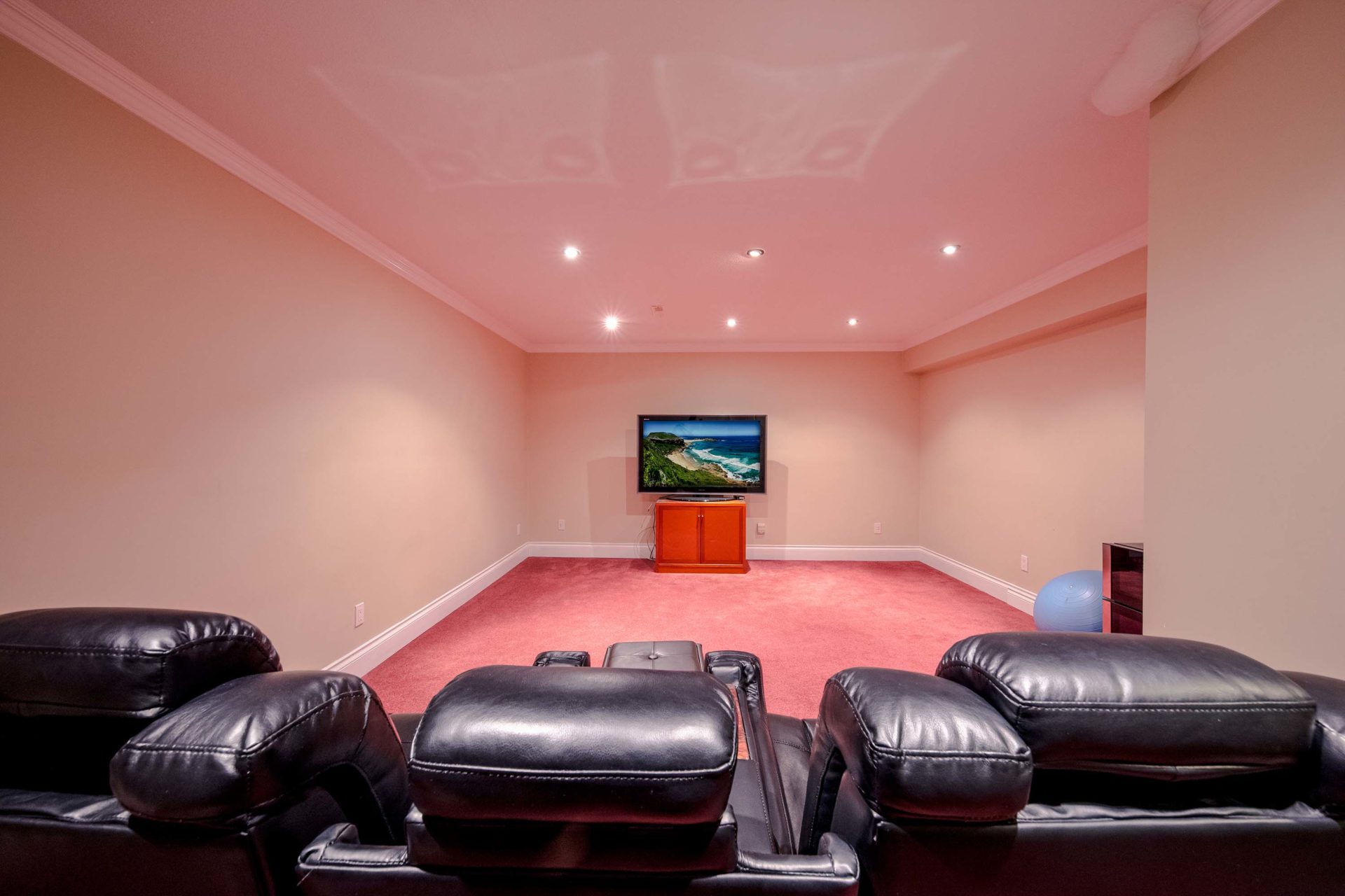 1576 Tyrol Place, West Vancouver