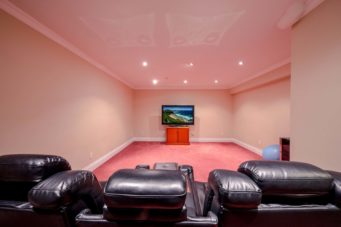 1576 Tyrol Place, West Vancouver