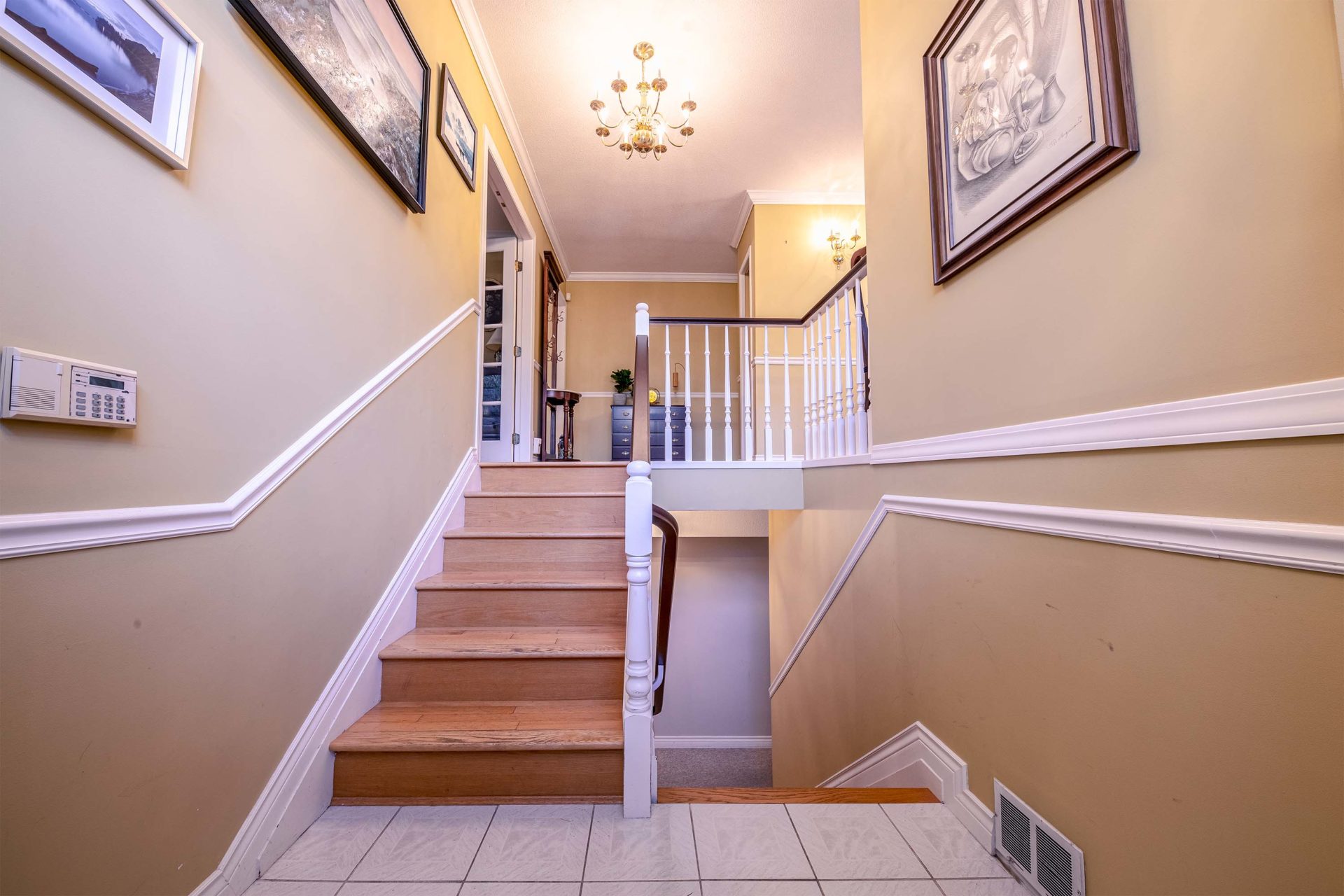 1645 Taylor Way, West Vancouver