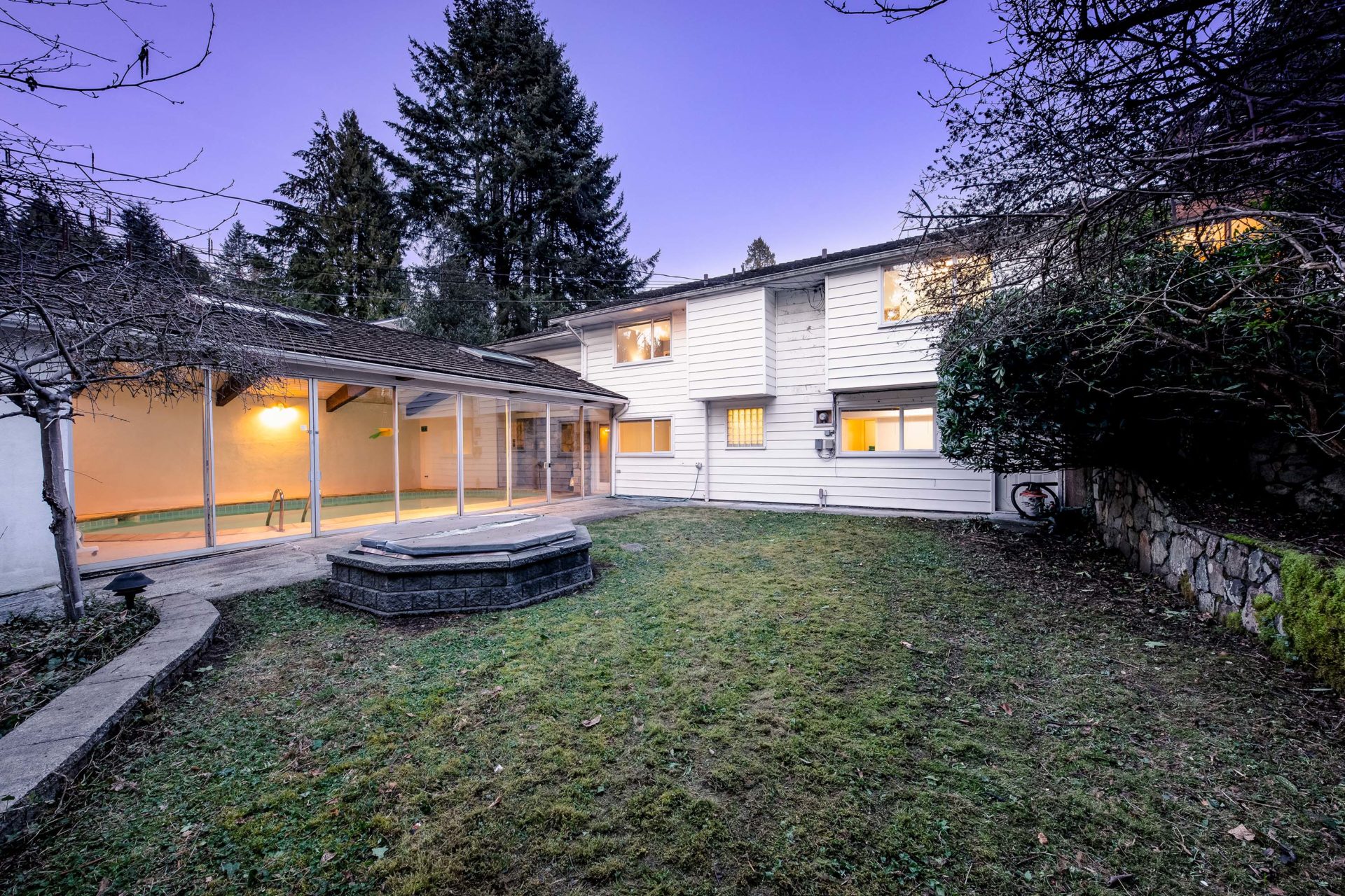 1645 Taylor Way, West Vancouver