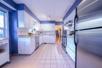 1645 Taylor Way, West Vancouver