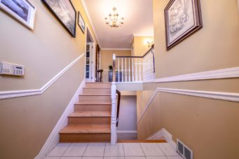 1645 Taylor Way, West Vancouver