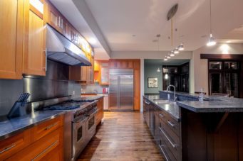 3297 Mathers Avenue, West Vancouver