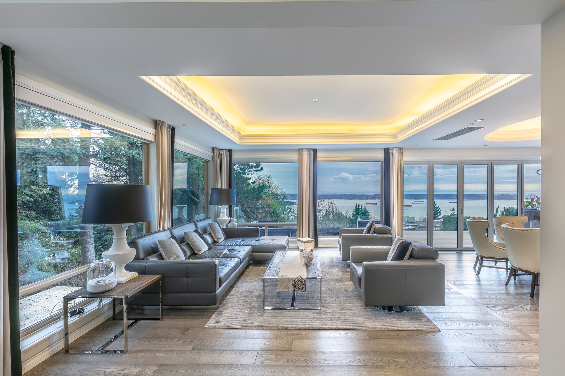 1560 Chippendale Crt, West Vancouver