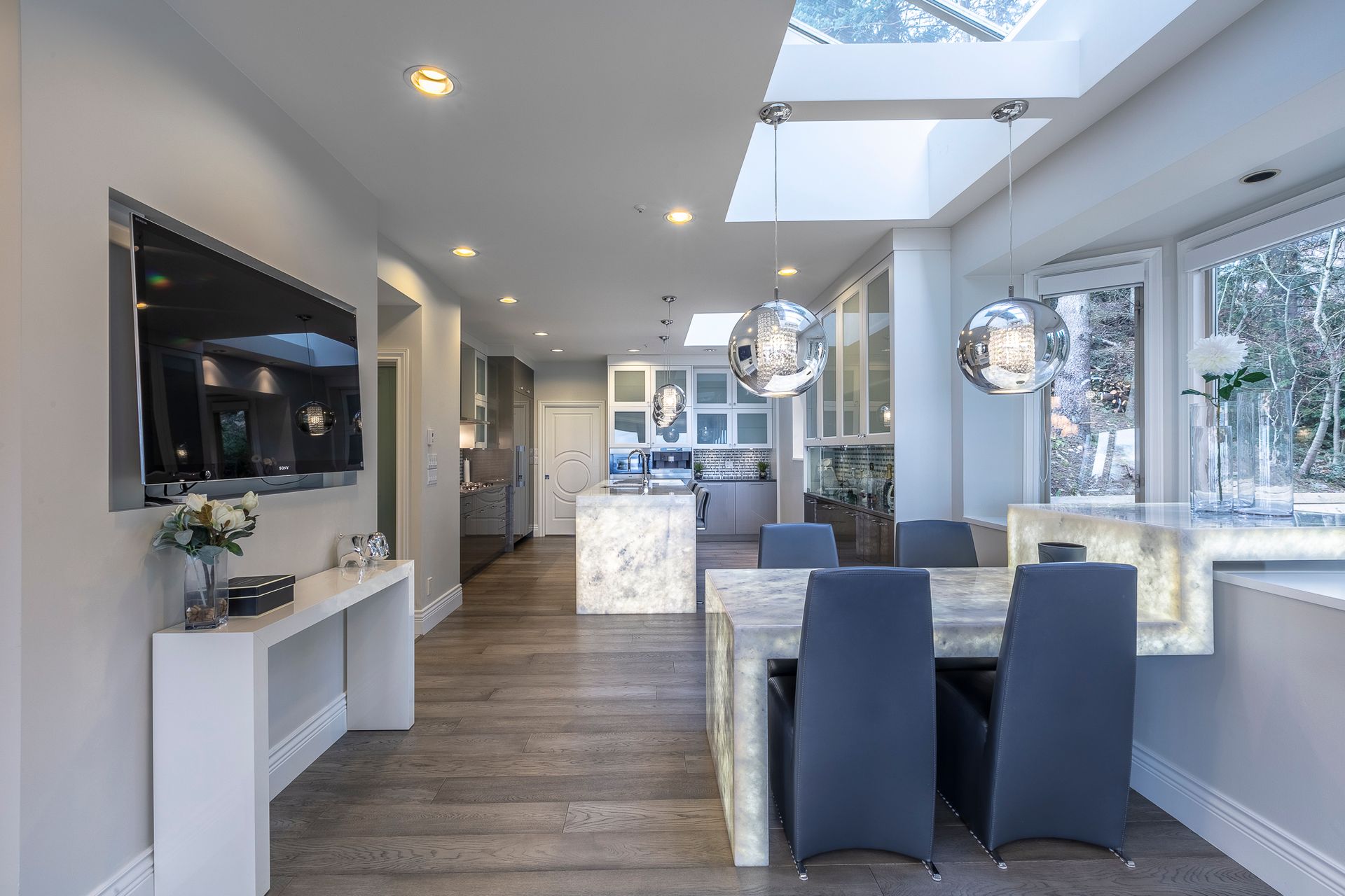 1560 Chippendale Crt, West Vancouver