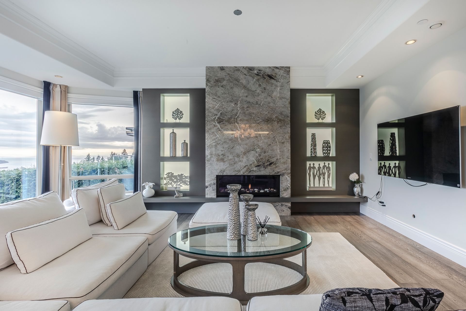 1560 Chippendale Crt, West Vancouver