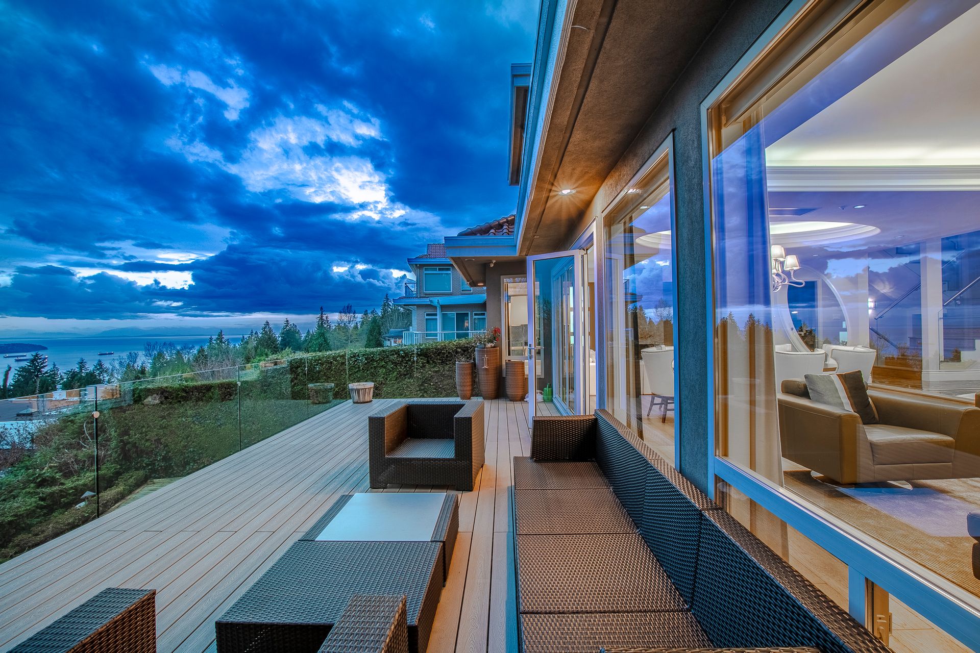 1560 Chippendale Crt, West Vancouver