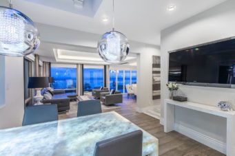 1560 Chippendale Crt, West Vancouver