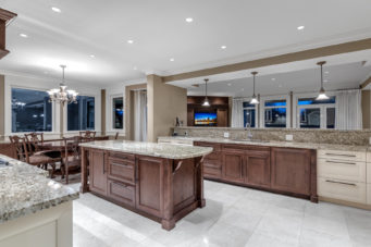 Exclusive Listing- 775 Esquimalt Avenue, West Vancouver, British Columbia