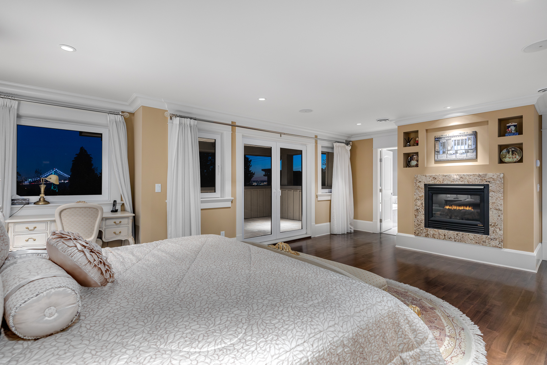 Exclusive Listing- 775 Esquimalt Avenue, West Vancouver, British Columbia