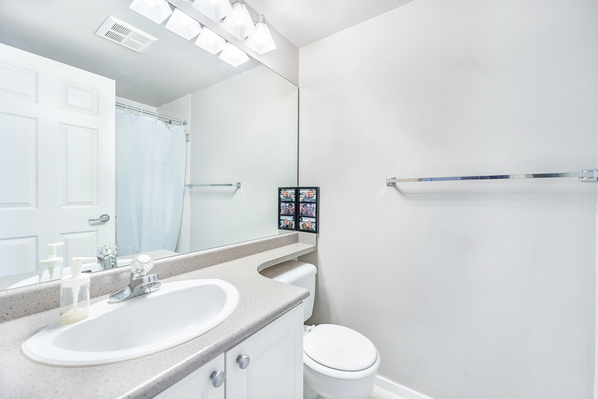 #307 223 Mountain Hwy, North Vancouver