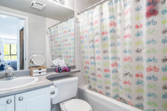 #307 223 Mountain Hwy, North Vancouver