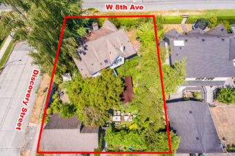 4296 W 8TH AVE, Vancouver