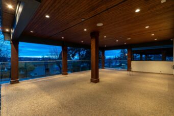CONTEMPORARY WHITE ROCK FAMILY HOME - 15999 Columbia Avenue, White Rock