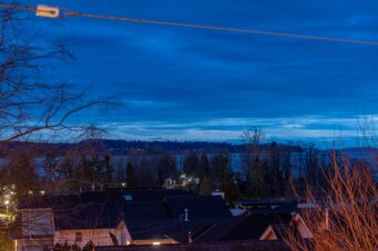 CONTEMPORARY WHITE ROCK FAMILY HOME - 15999 Columbia Avenue, White Rock