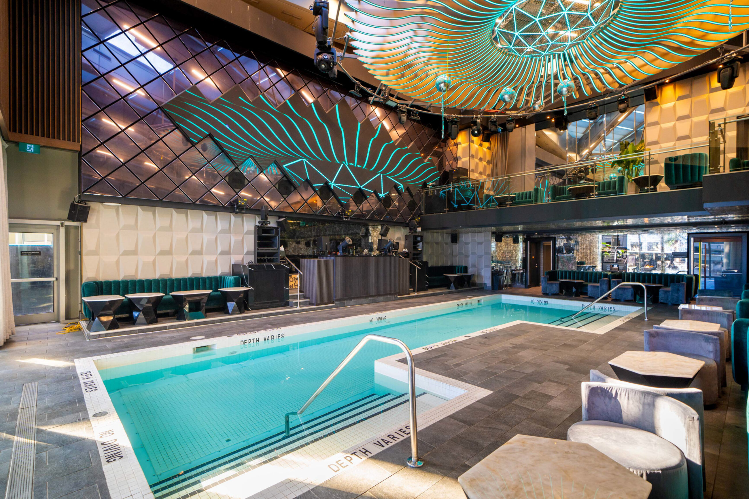 STUNNING HIGH LEVEL UNIT WITH BREATHTAKING VIEWS - 3507 1151 W Georgia Street, Vancouver