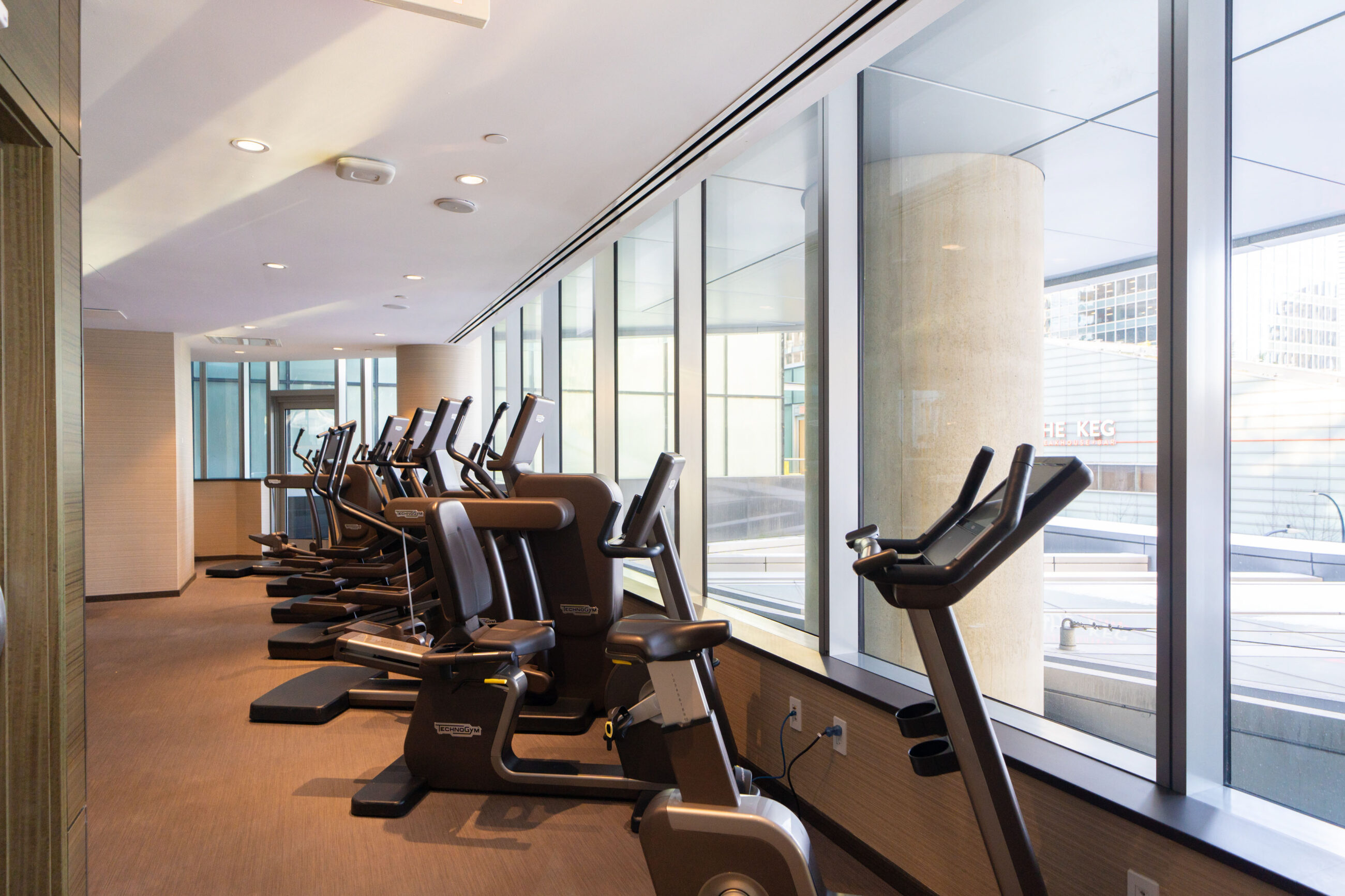 STUNNING HIGH LEVEL UNIT WITH BREATHTAKING VIEWS - 3507 1151 W Georgia Street, Vancouver