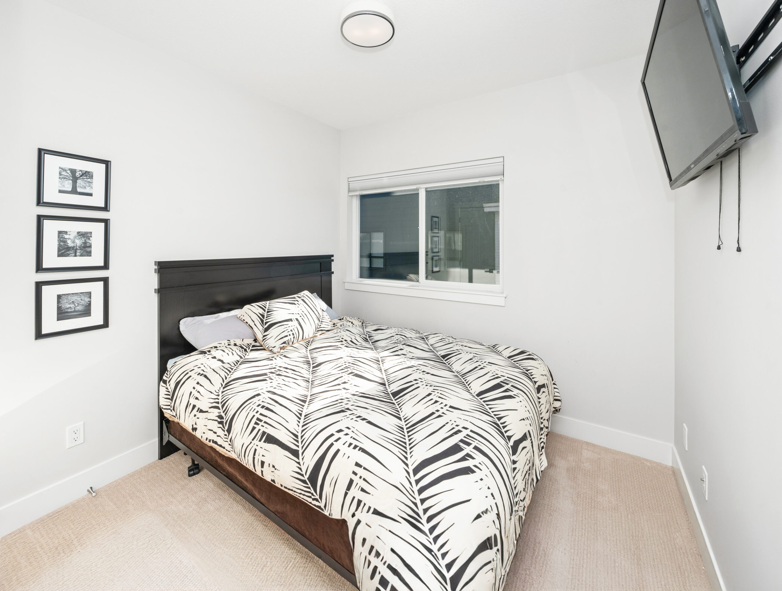 BREATHTAKING COASTAL MOUNTAIN VIEWS FROM THE SPACIOUS ROOFTOP DECK - 8 16315 23A AVENUE